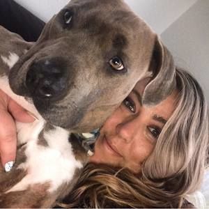 Meet your Posher, Courtney